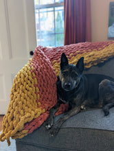 11/1/25 - Saturday 4:30pm - Cozy Handknit Blanket Workshop