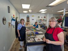 11/7/25 - Friday- 6pm - Pressed Flower Resin Animal Art