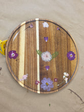 4/17/26 - Friday 12pm OR 6pm - Pressed Flower Resin Trays
