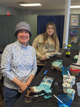 11/5/23 - Sunday 1pm - RESIN ART SHAPES WORKSHOP