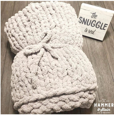 9/15/23 - Friday, 6pm - Hand Knit Blanket