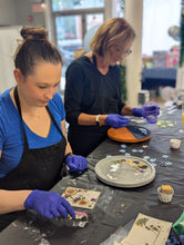 4/17/26 - Friday 12pm OR 6pm - Pressed Flower Resin Trays