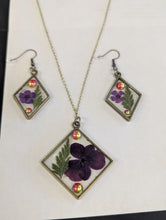 4/10/26 -Friday 6pm - UV Resin Jewelry Set